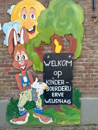 Deze afbeelding heeft een leeg alt atribuut; de bestandsnaam is Erve-Weushag-KB-001-338x450.jpg